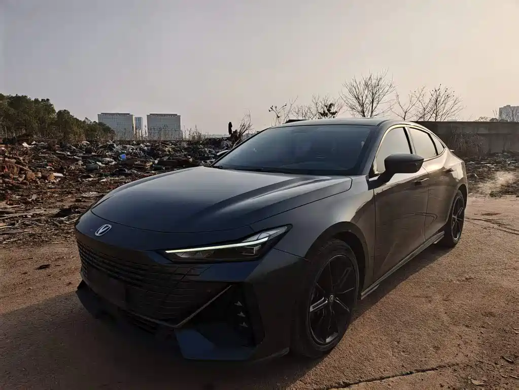 Changan UNI-V 2022