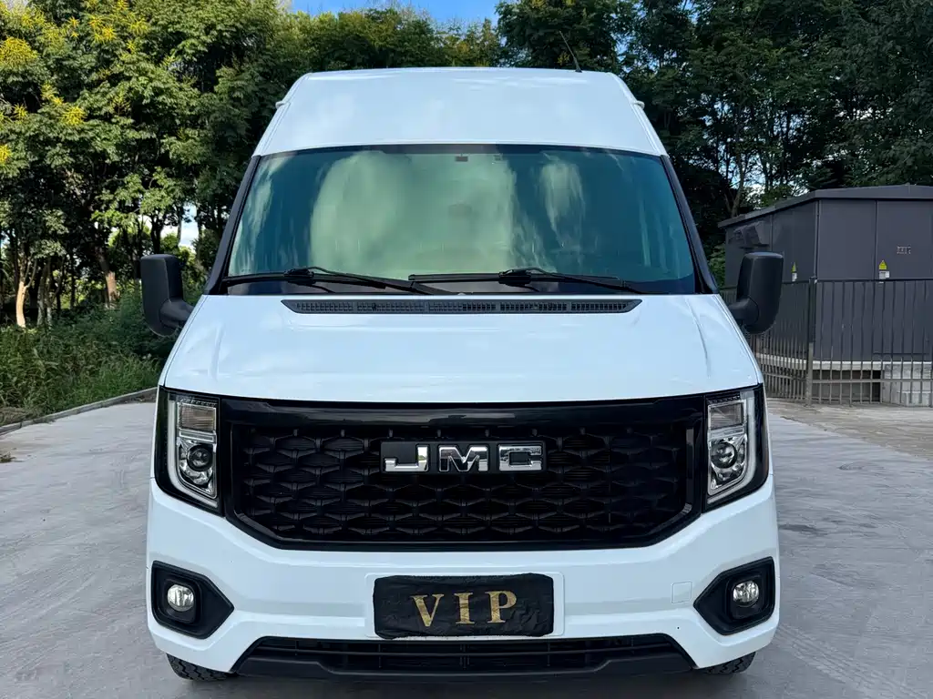 JMC JMC Fushun — миниатюра 2