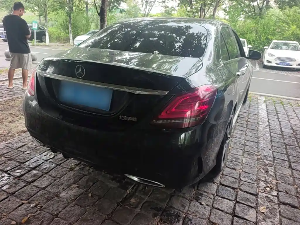 Mercedes-Benz C-Class — миниатюра 7