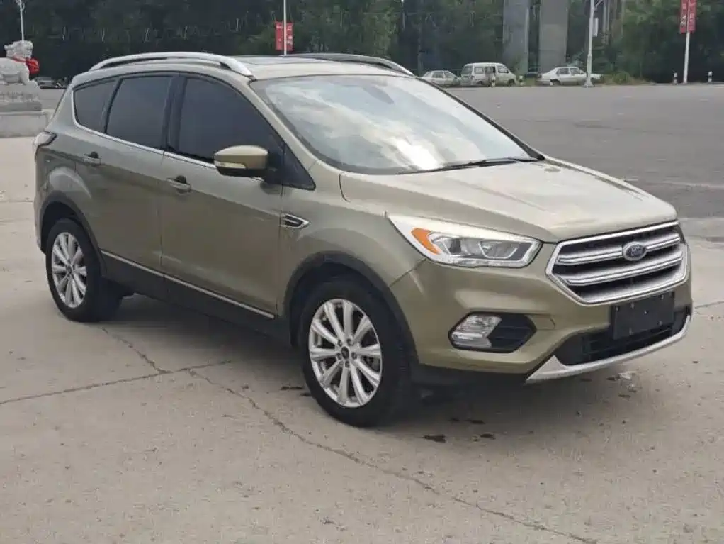 Ford Kuga — миниатюра 3