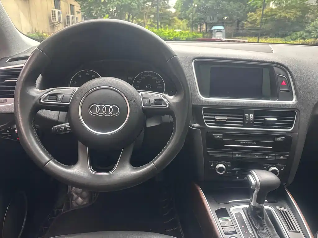 Audi Q5 — миниатюра 15