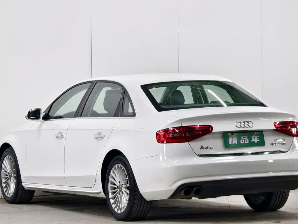 Audi A4L 2016 35 TFSI AT