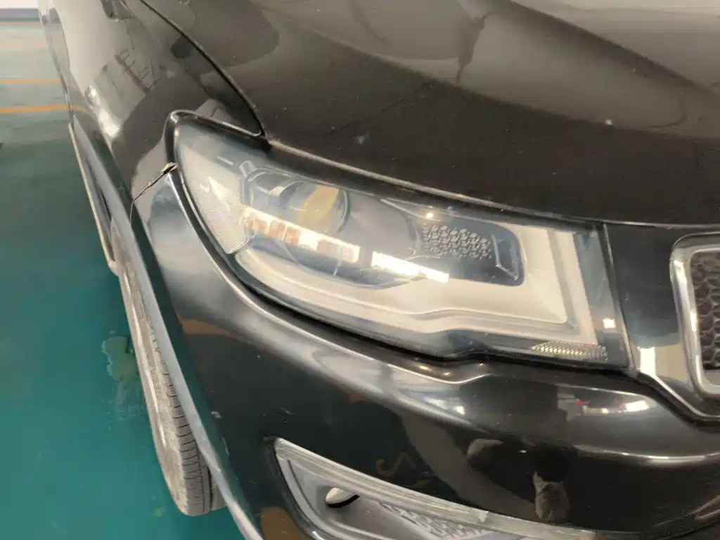 Jeep Compass — миниатюра 7