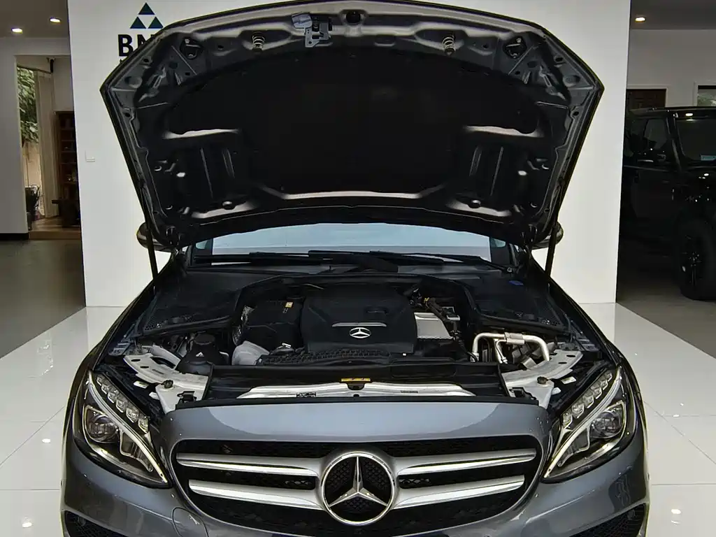 Mercedes-Benz C-Class — миниатюра 27