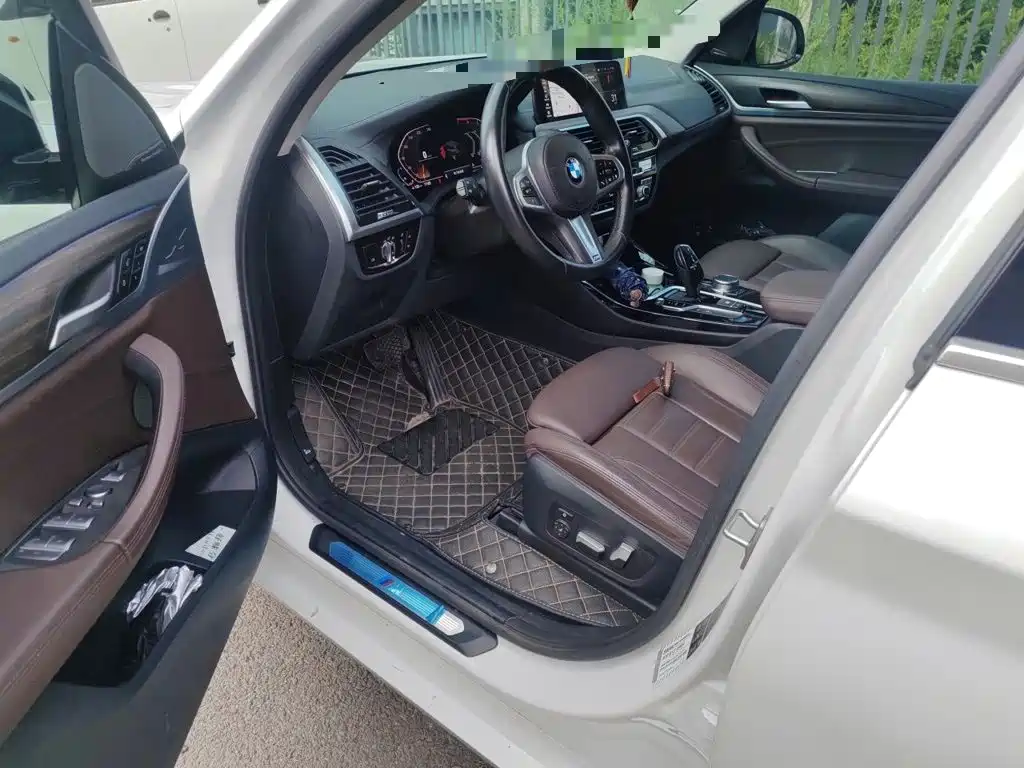 BMW X3 — миниатюра 8