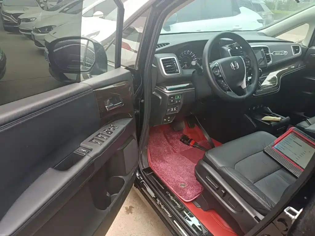 Honda Odyssey — миниатюра 16