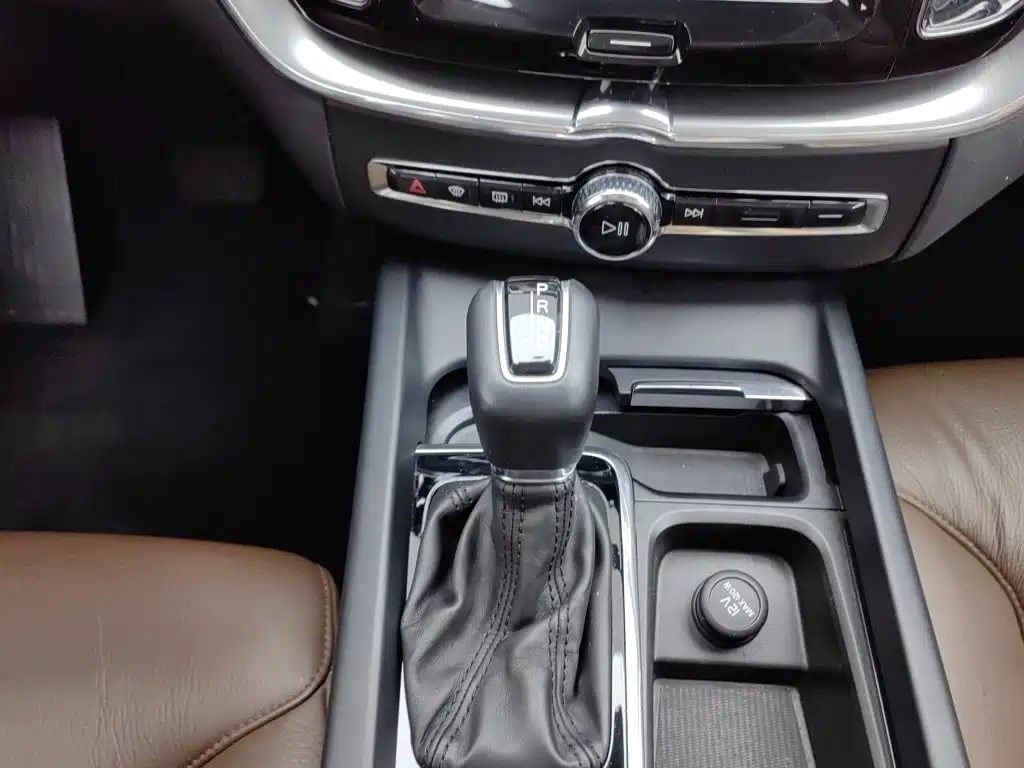 Volvo XC60 — миниатюра 13