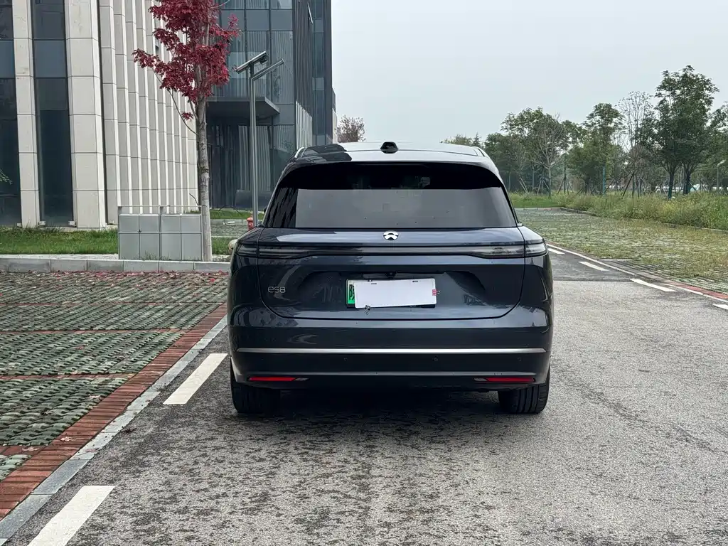 NIO ES8 — миниатюра 20