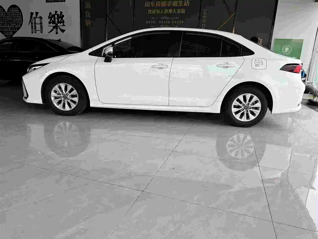 Toyota Corolla — миниатюра 10