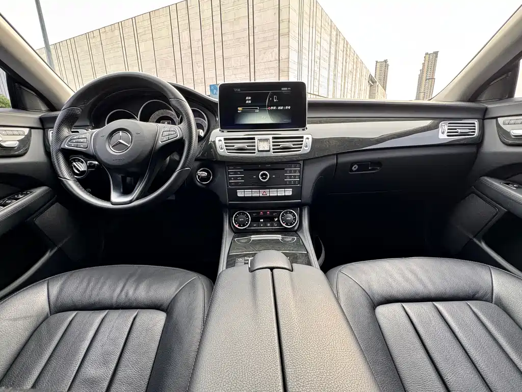 Mercedes-Benz CLS 2015 CLS 320