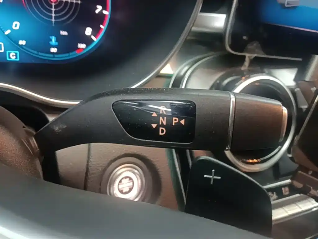 Mercedes-Benz C-Class — миниатюра 14