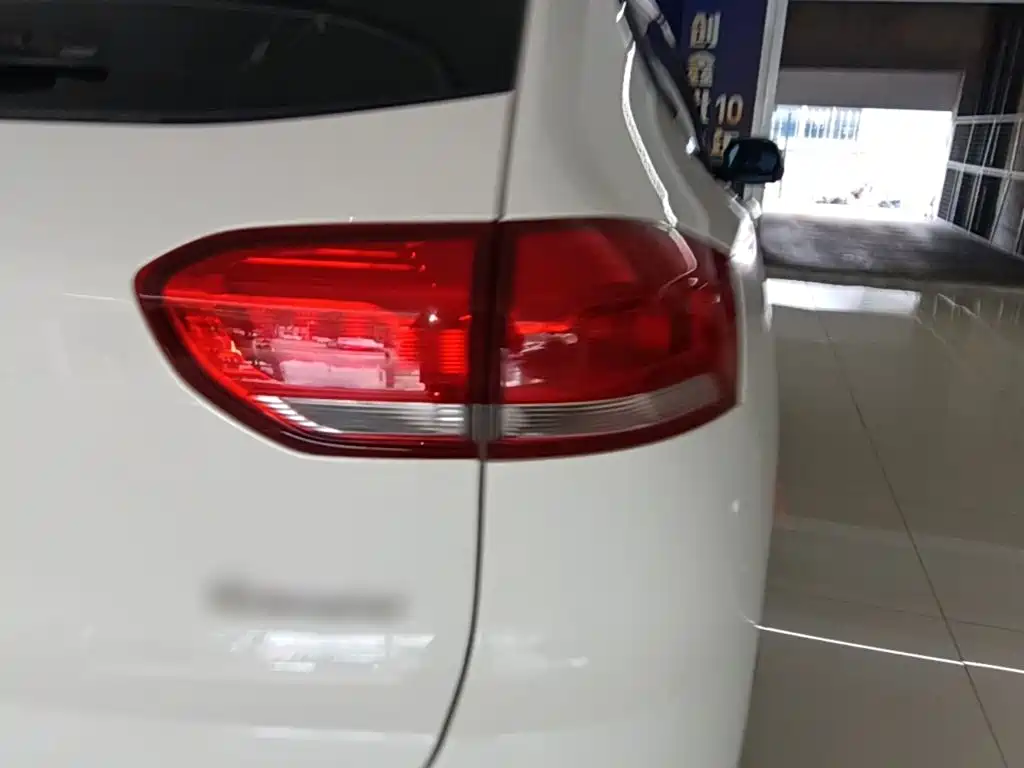 Haval H2s — миниатюра 8