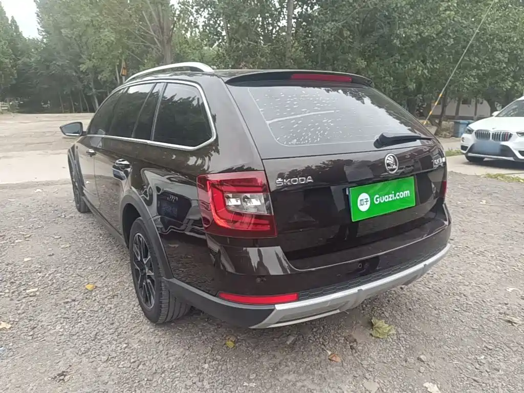 Skoda Octavia — миниатюра 5