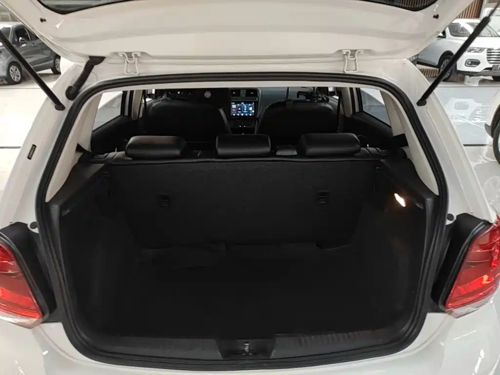 Volkswagen Polo — миниатюра 19