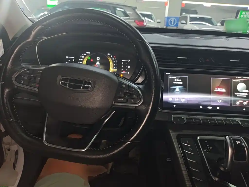 Geely Boyue — миниатюра 10