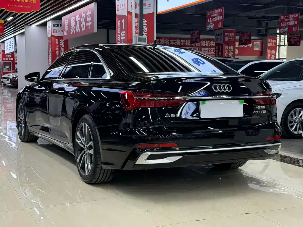 Audi A6L 2023 40 TFSI Luxury