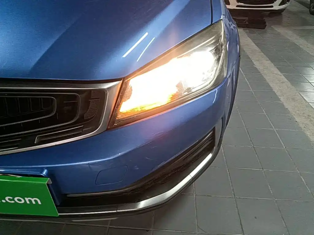 Geely Vision S1 — миниатюра 24