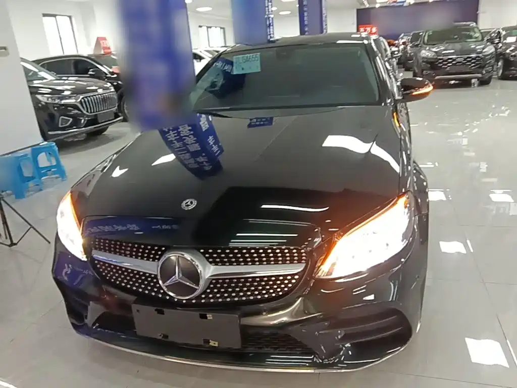 Mercedes-Benz C-Class — миниатюра 3