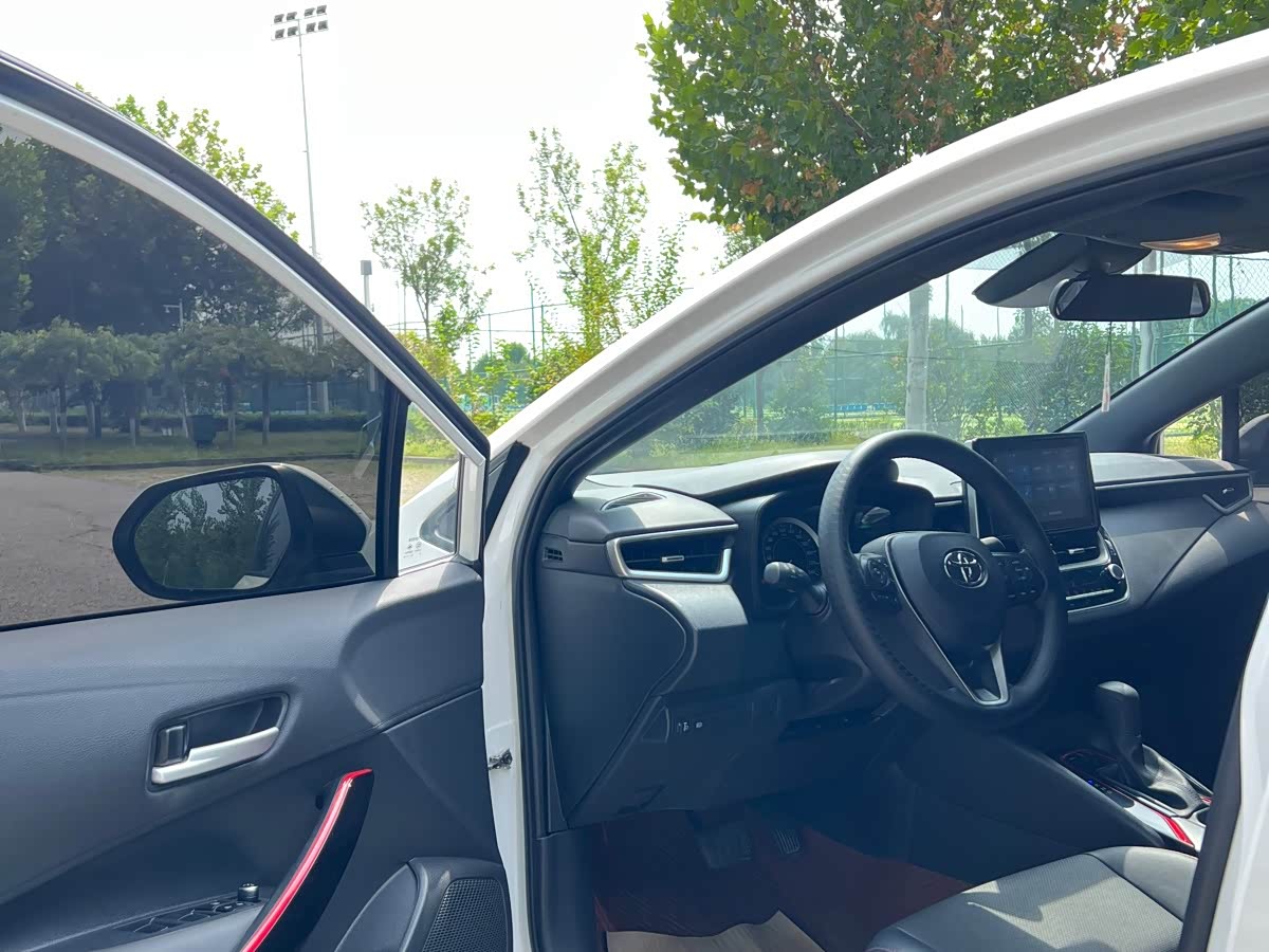 Toyota Levin 1.2 л 2023 г. Белый, пробег 30000 км