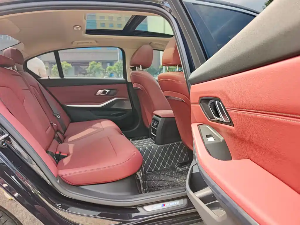 BMW 3 Series — миниатюра 12