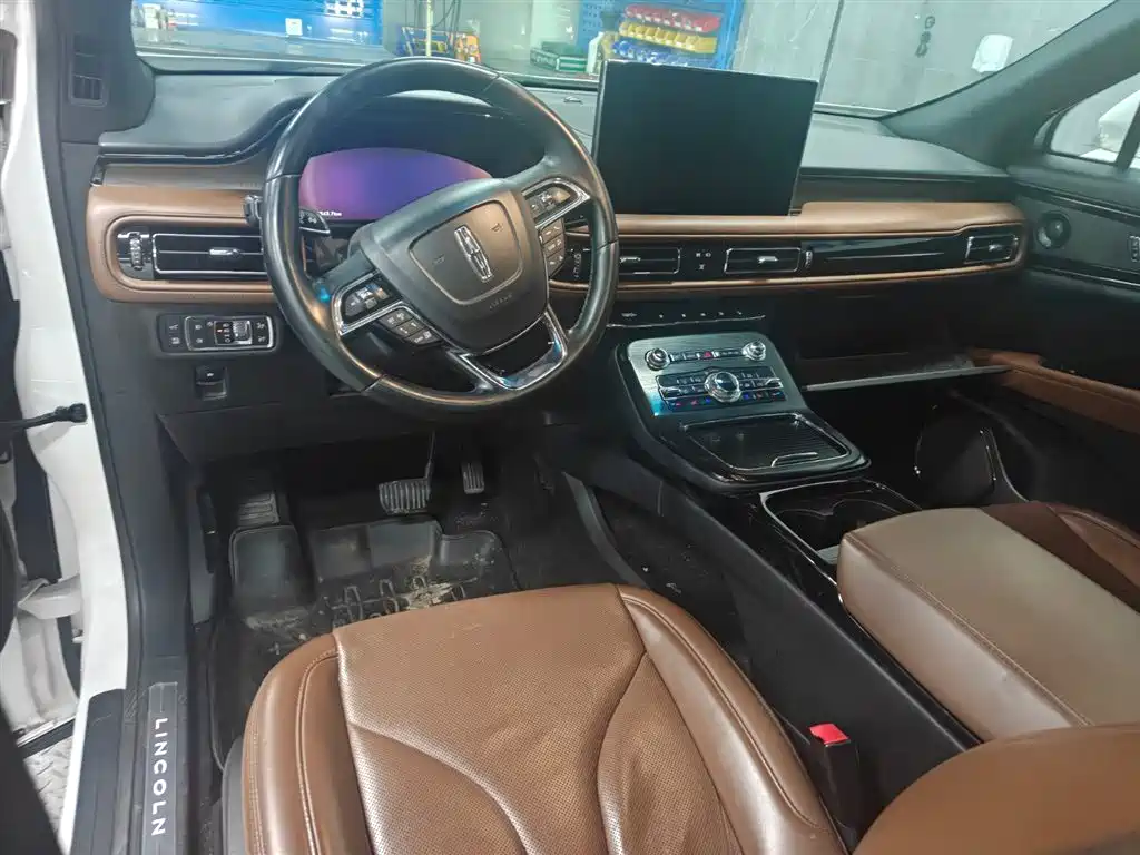 Lincoln Nautilus 2021 2.0T