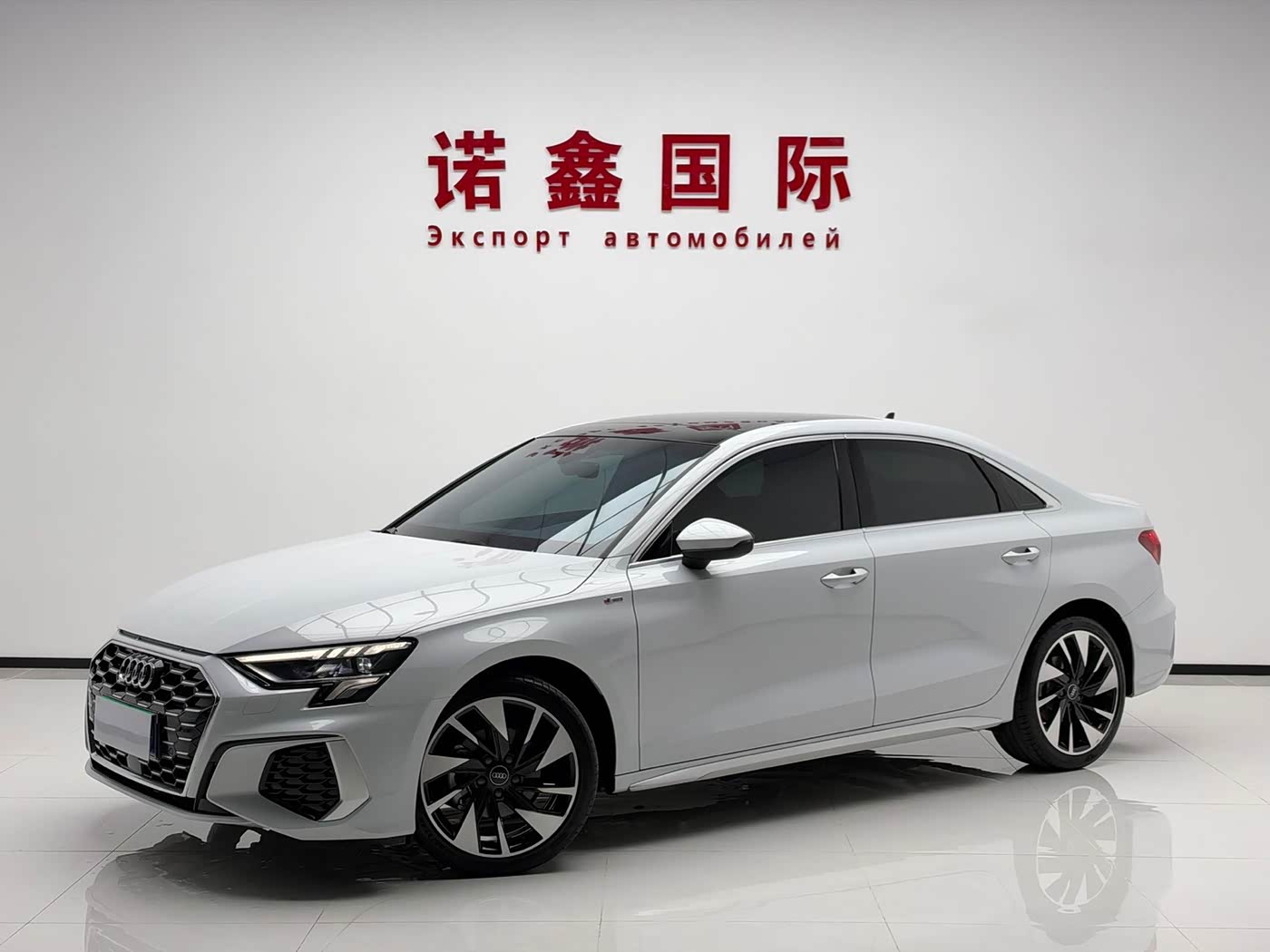 Audi A3 1.4 л 2023 г. Белый, пробег 21000 км