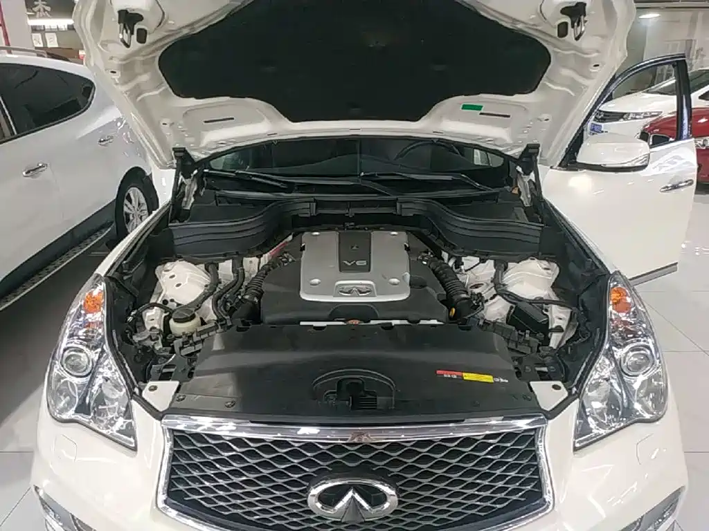 Infiniti QX50 — миниатюра 20