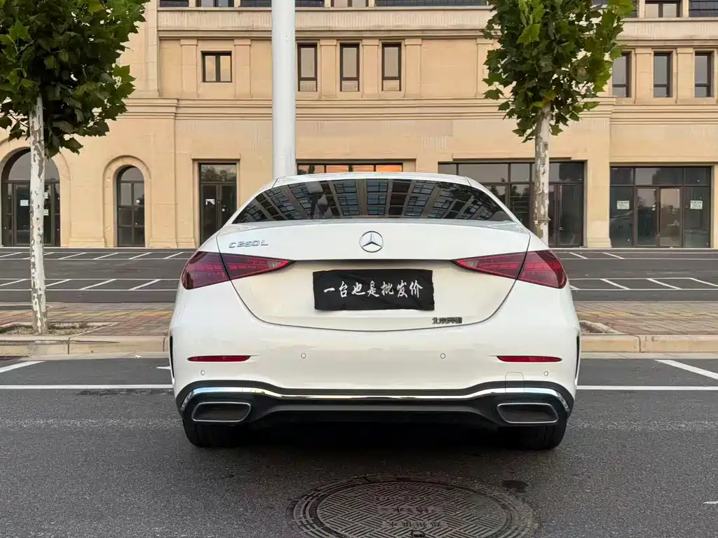 Mercedes-Benz C-Class — миниатюра 8