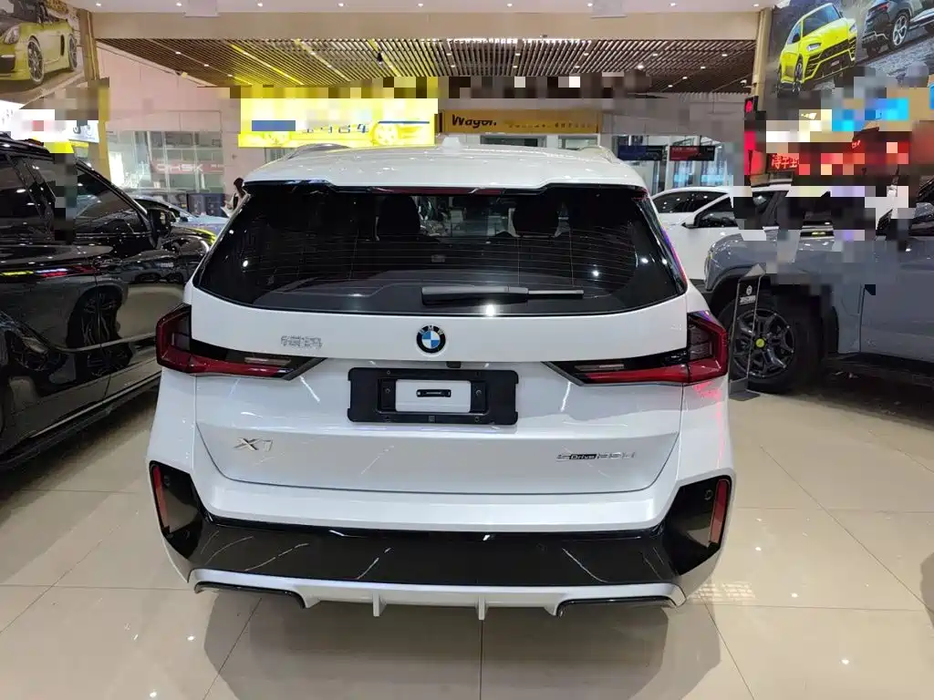 BMW X1 2023 sDrive25Li M Sport
