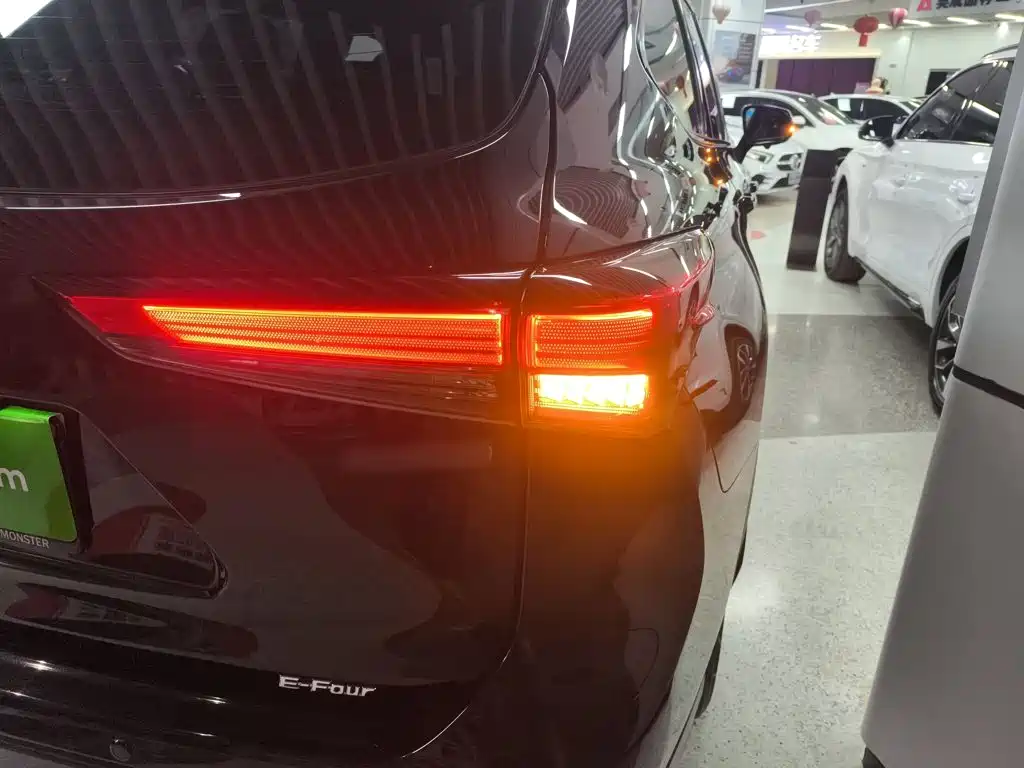 Toyota Crown Kluger 2021 2.5L HEV Luxury