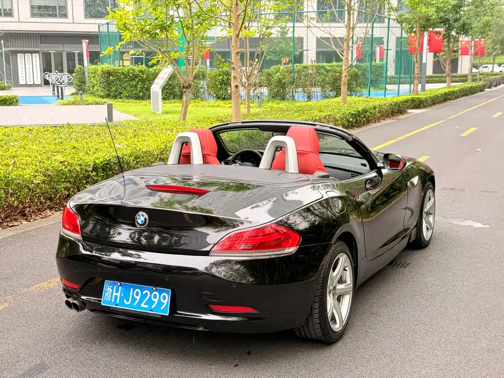 BMW Z4 — миниатюра 9