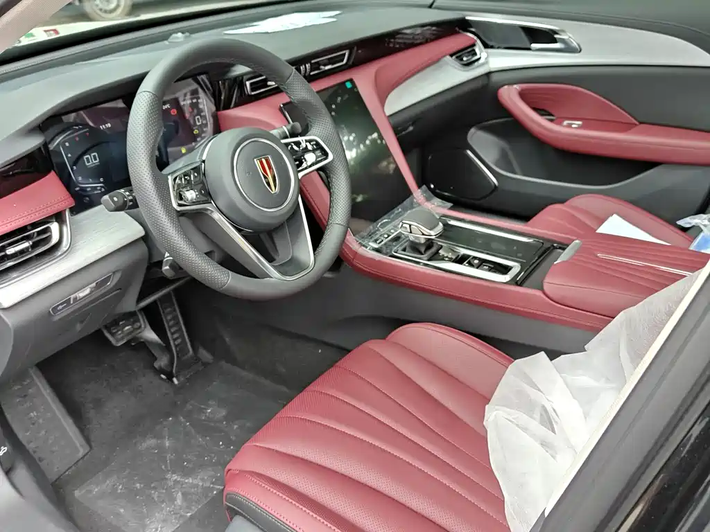 Hongqi H5 2025 2.0T AT