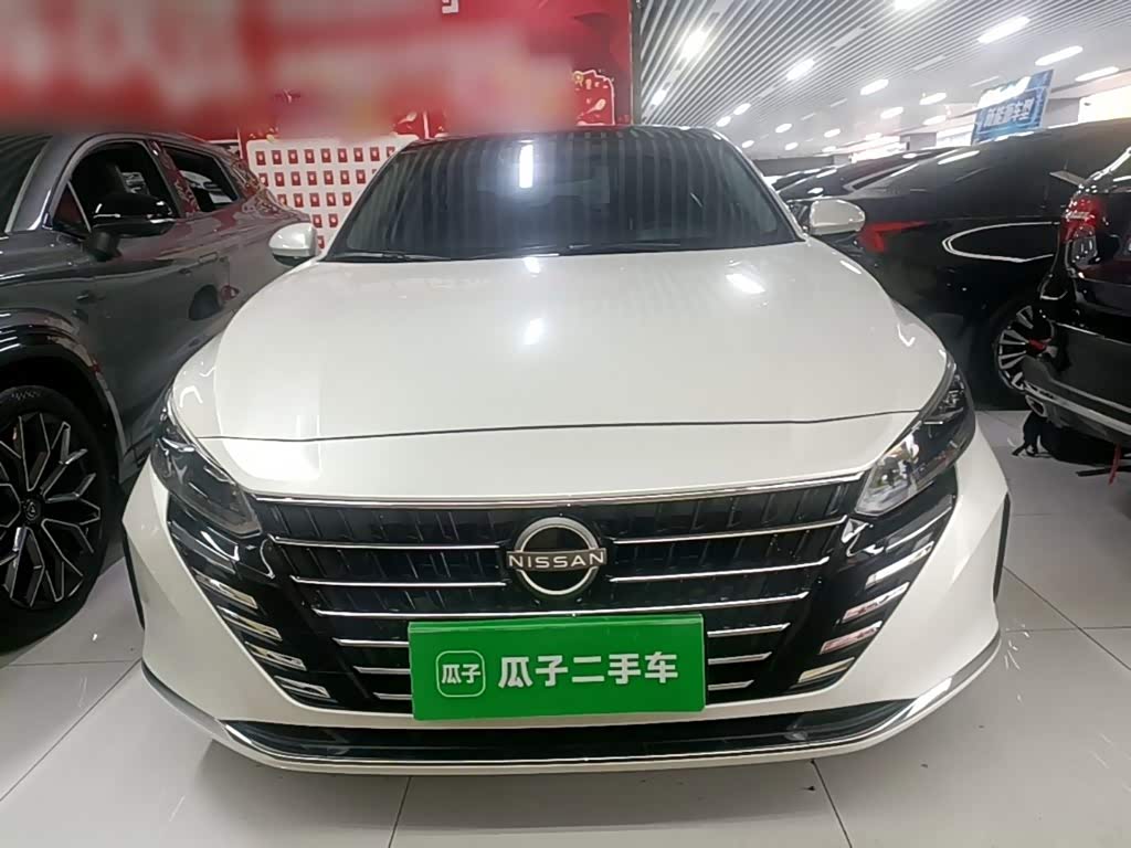 Nissan Teana 2.0 л 2025 г. Белый, пробег 16100 км