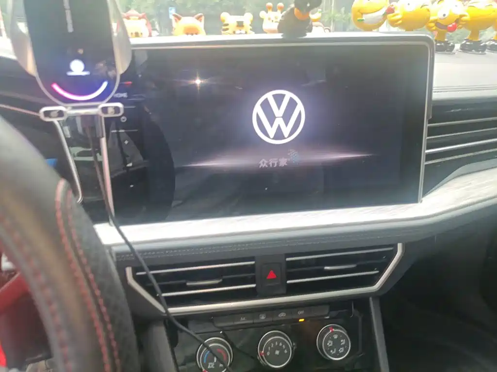 Volkswagen Sagitar — миниатюра 14