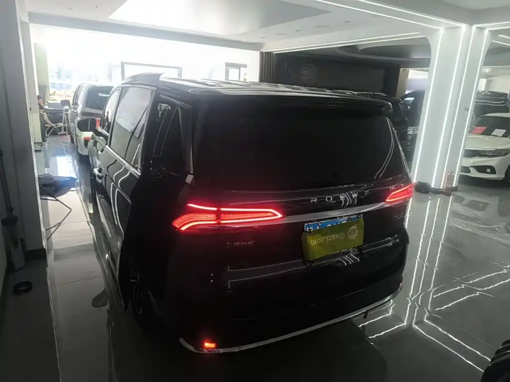Roewe iMAX8 — миниатюра 5