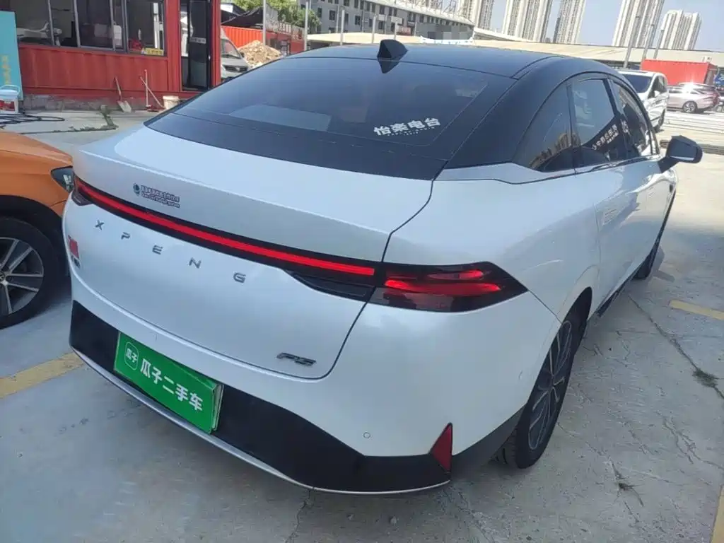 XPeng P5 — миниатюра 7