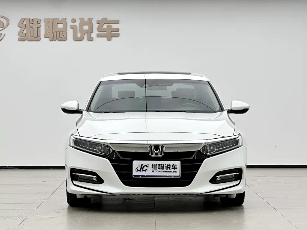 Honda Accord 2018 2.0L VI