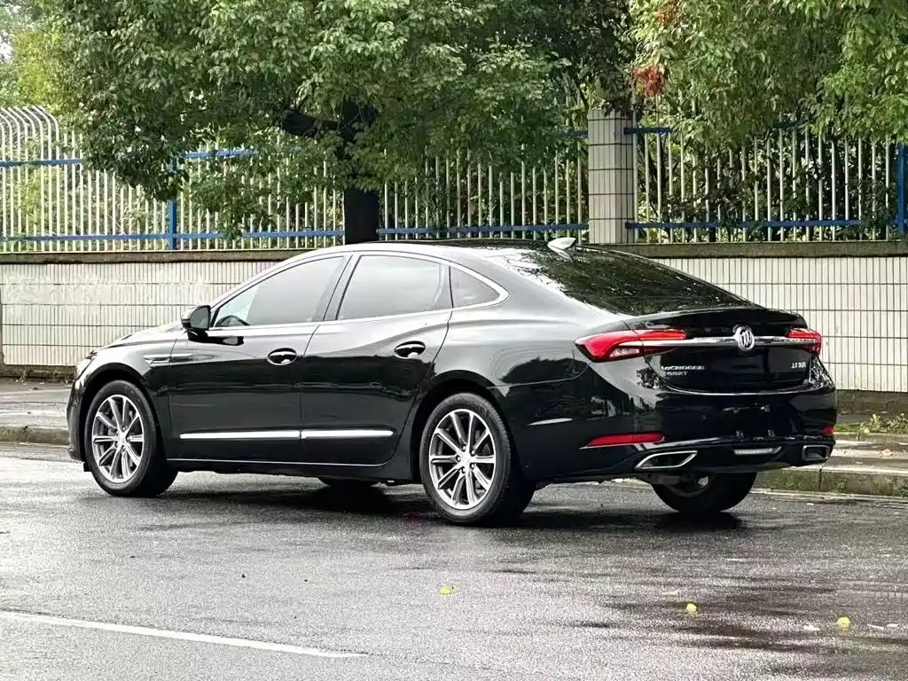 Buick LaCrosse — миниатюра 8