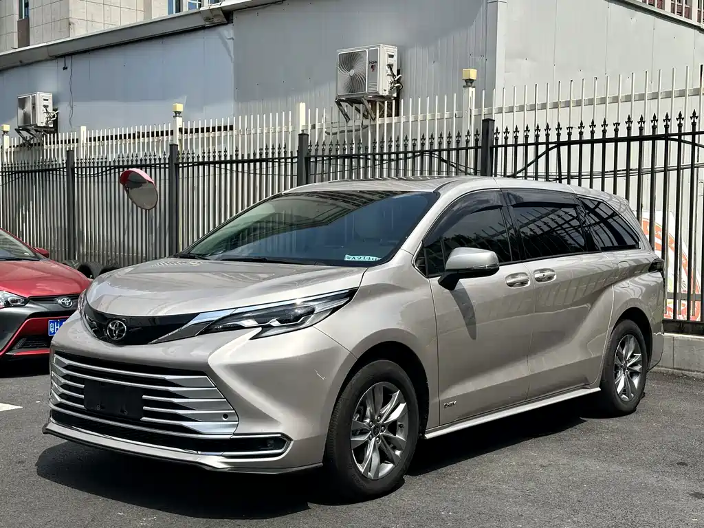 Toyota Sienna