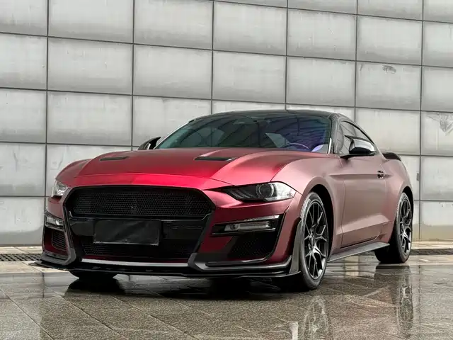 FORD MUSTANG 2021