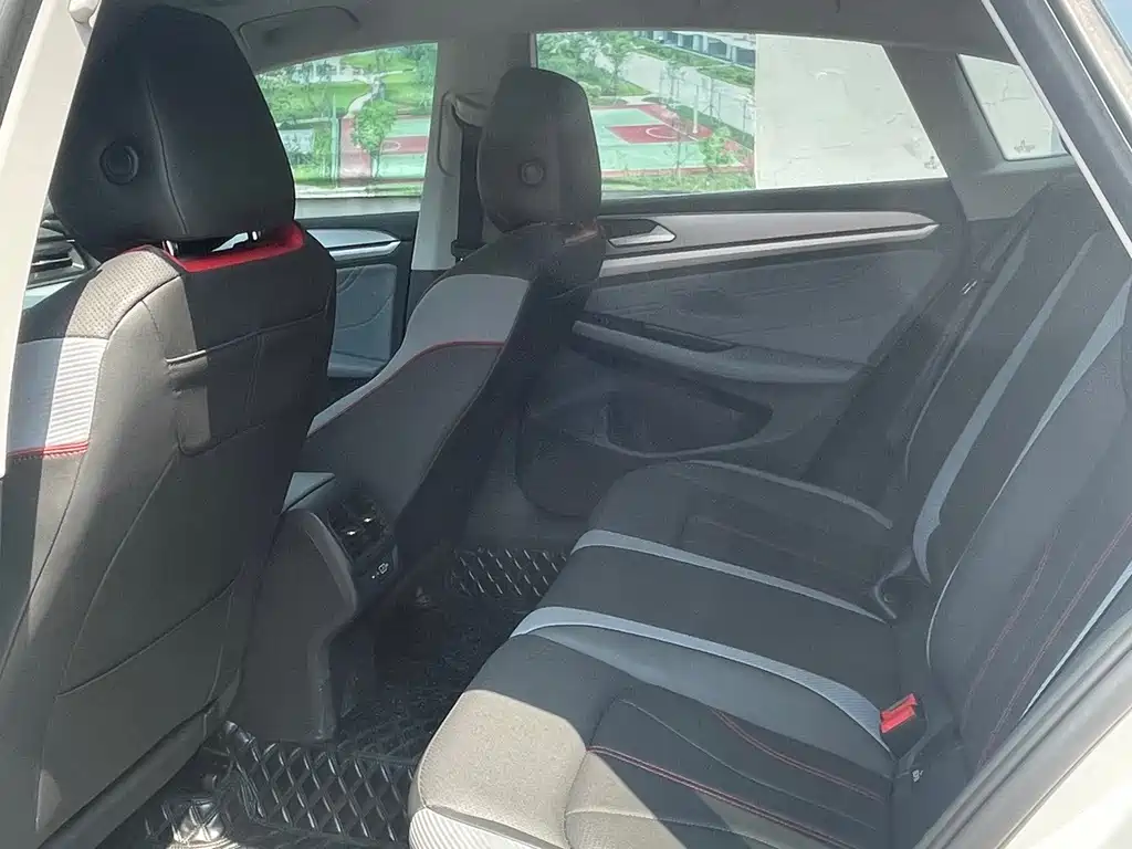 Volkswagen Lamando — миниатюра 5