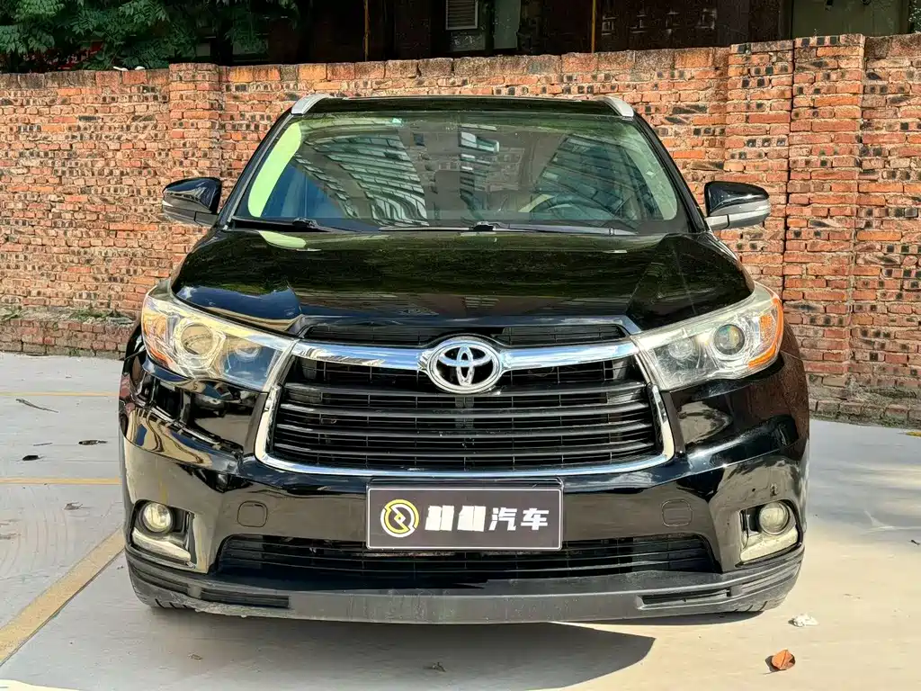 Toyota Highlander 2016
