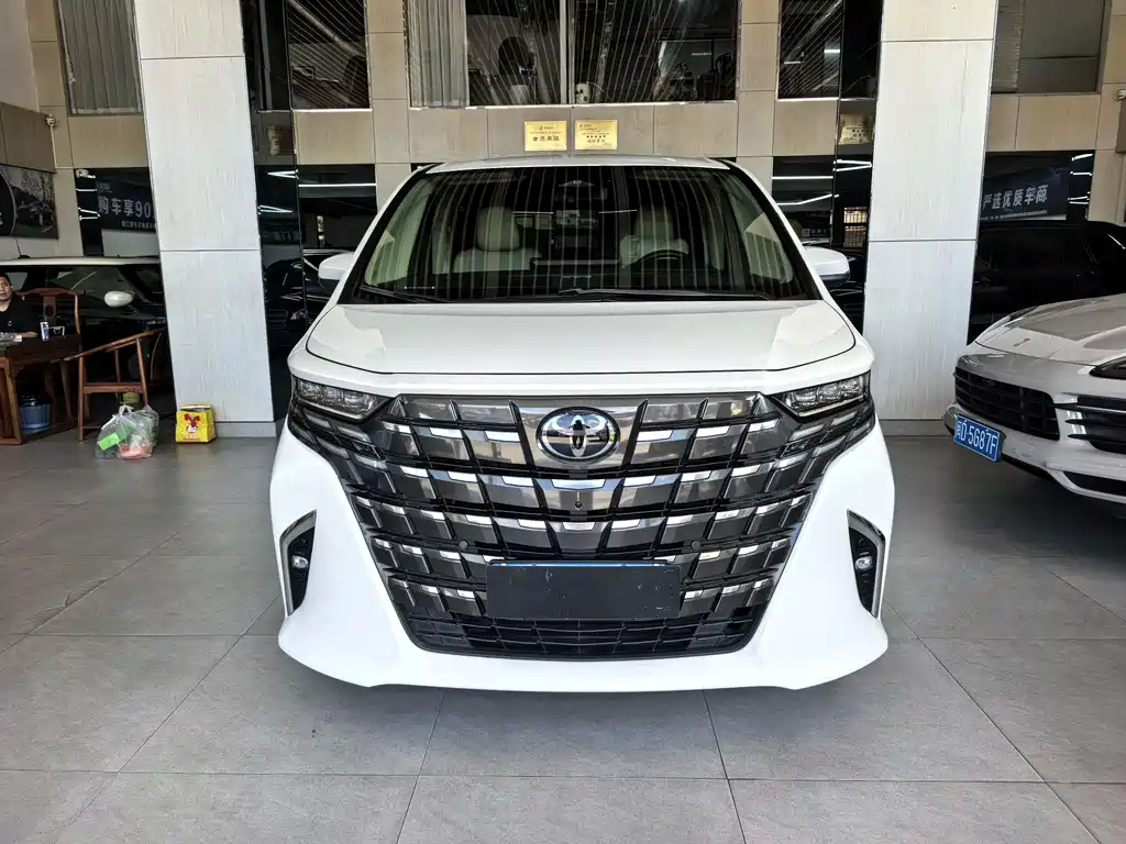 Toyota Alphard 2024 2.5L Premium