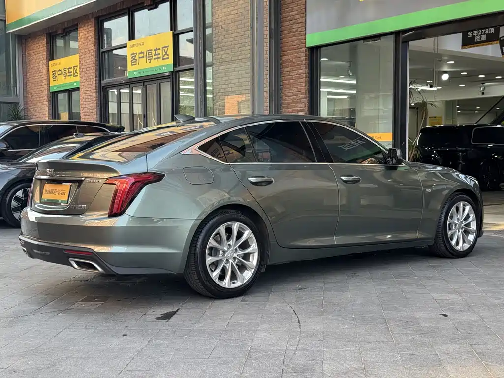 Cadillac CT5 — миниатюра 6