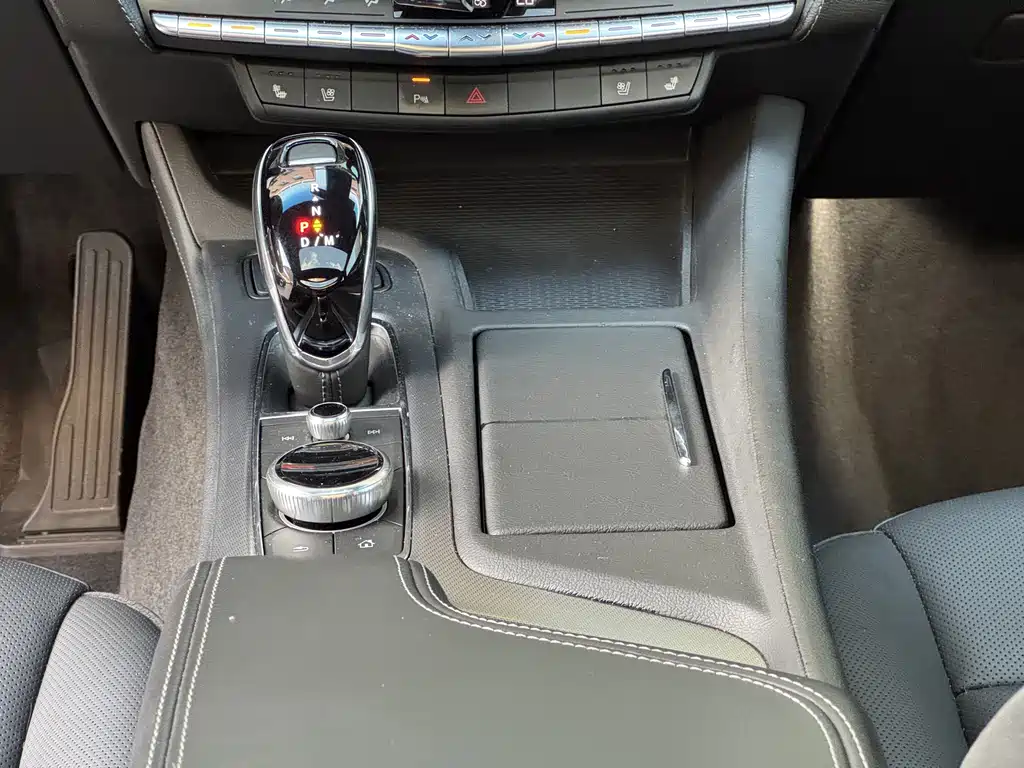 Cadillac CT5 — миниатюра 12