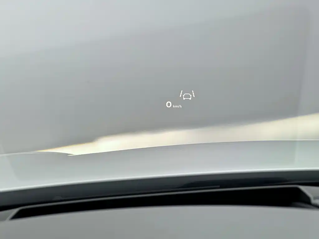 Bentley Continental PHEV — миниатюра 24