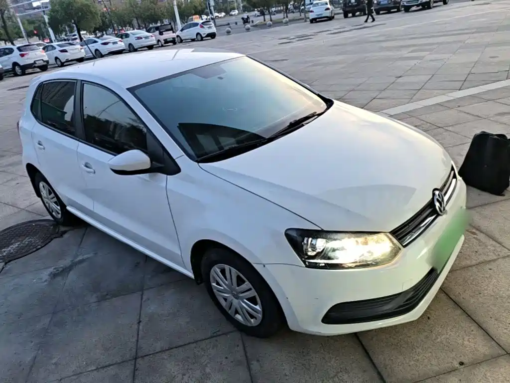 Volkswagen Polo — миниатюра 4