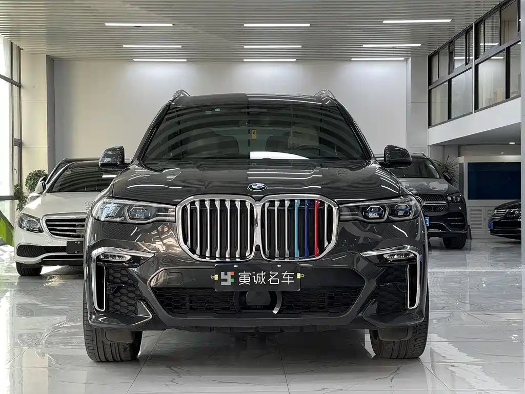 BMW X7 2021 xDrive40i Executive M Sport