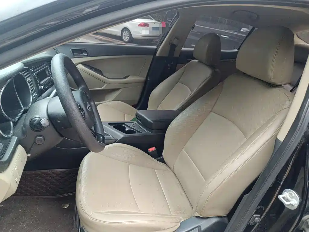 Kia K5 — миниатюра 16