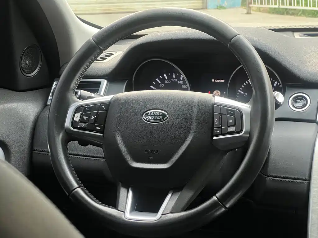 Land Rover Discovery Sport — миниатюра 15